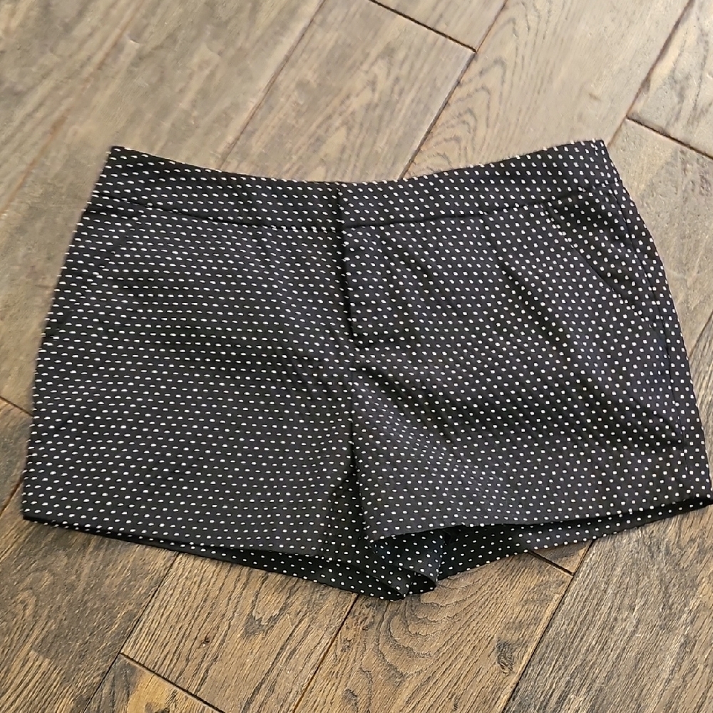 Polka Dot Like Design Shorts